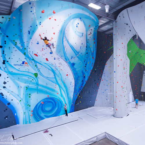Festinstallierte Kletterwand - 3D CURVES - Walltopia - für öffentliche Einrichtungen