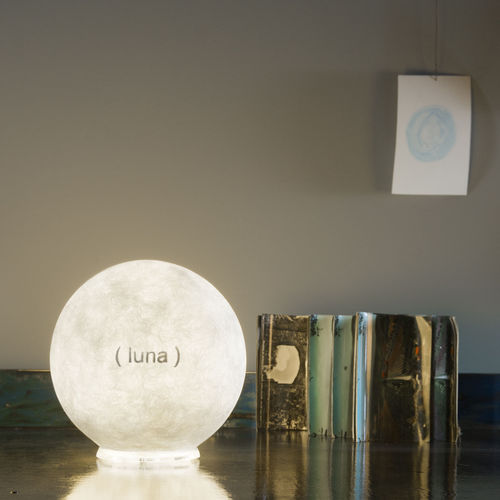 Tischlampe - T.moon 1 L.E. - in-es artdesign - Polycarbonat / Nebulite® / modern