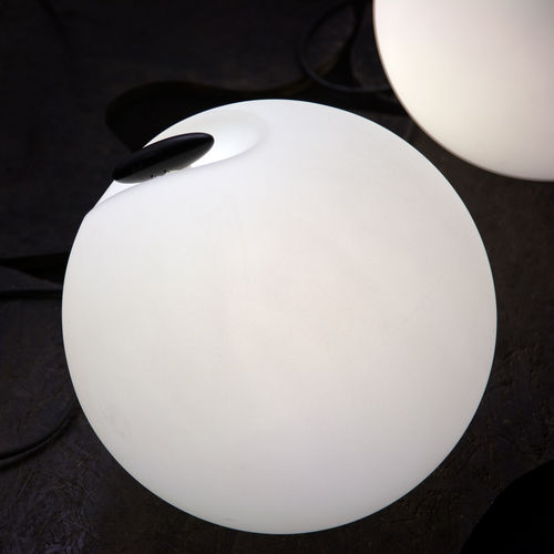 Bodenlampe - BOWL  - Martinelli Luce Spa - Polyethylen / Harz / modern