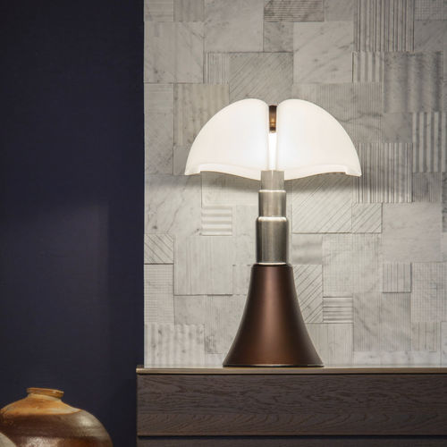 Tischlampe - PIPISTRELLO  - Martinelli Luce Spa - aus lackiertem Aluminium / Methacrylat / modern