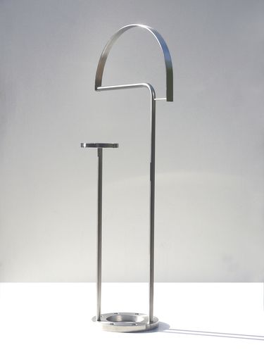 Bodenstehender stummer Diener - 3,14 - INSILVIS - Metall / modern