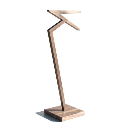 Bodenstehender stummer Diener - RAPTOR 1 - INSILVIS - Massivholz / modern