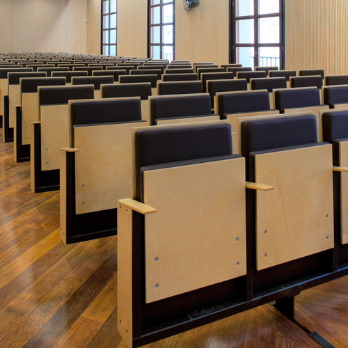 Moderner Auditoriumsessel - PLIEE - ALISMOBILE - Stoff / Holz / Polyurethan