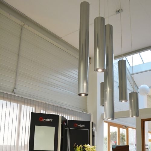 Hängender Heizstrahler - AKTIVIST  - Redwell Manufaktur - elektrisch / für Gewerbegebrauch / mit LED-Licht