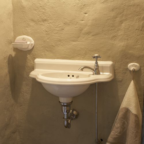 Wand-Waschbecken - OXFORD CLOAKROOM - Kenny&Mason - Porzellan / handgefertigt / Hochglanz