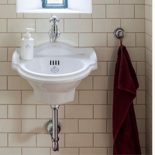 Moderner Garderobenhaken - NGBR33  - Kenny&Mason - Edelstahl / individuell / für Badezimmer