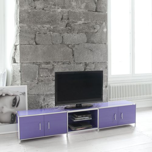 Modernes Fernsehmöbel - ARTMODUL AG - lowboard / lackiertes Holz / violett