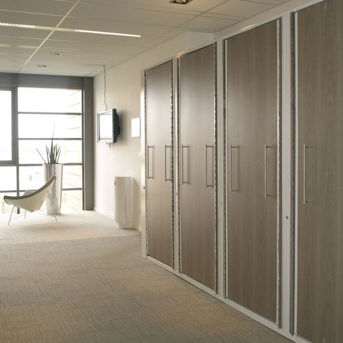 Wandmontierter Aktenschrank - BICLASS - ELECTROCLASS - Holzfurnier / Metall / mit Flügeltür