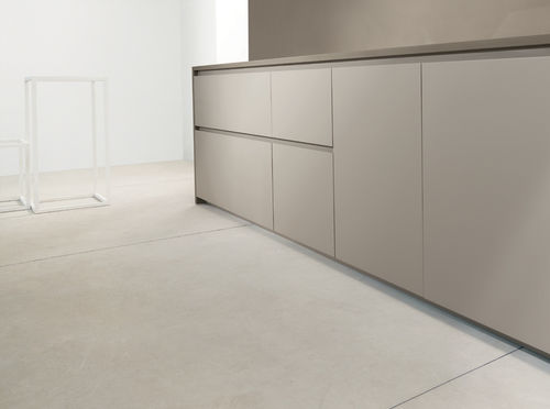 Moderne Küche - 045 - MK CUCINE - Stein / ohne Griff / lackiert