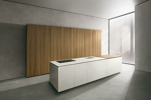 Moderne Küche - ALIAS - MK CUCINE - Holz / Corian® / Kochinsel