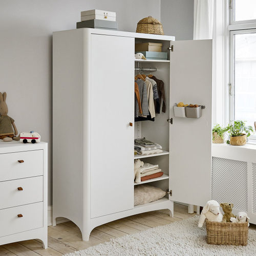 Moderner Kleiderschrank - 650225 series - Leander - lackiertes MDF / melaminbeschichtet / mit Schwingtür
