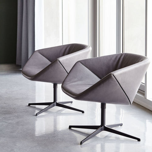 Moderner Sessel - ELLA - MONTIS - Stoff / Nussbaum / blau