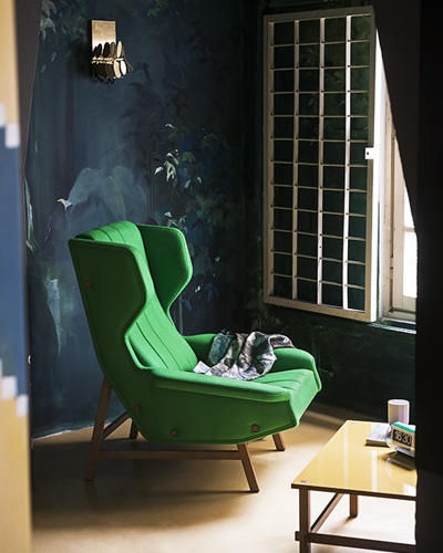 Moderner Sessel - GIULIA - Tacchini - Leder / Holz / Ohren