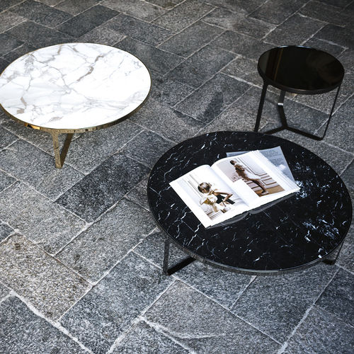 Moderner Couchtisch - CAGE - Tacchini - Marmor / Gestell aus Metall / rund