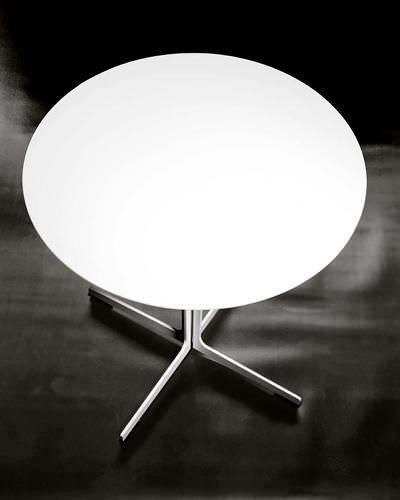 Moderner Bistrotisch - SPLIT - Tacchini - Metall / rund / für Privatgebrauch