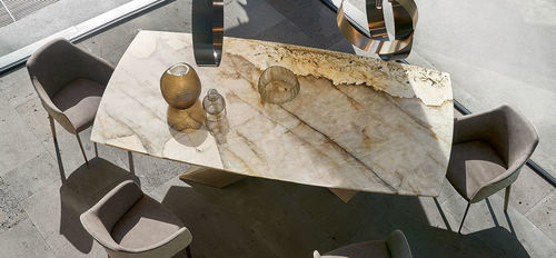 Moderner Tisch - LIVING - Riflessi - Naturstein / Gestell aus Metall / rechteckig