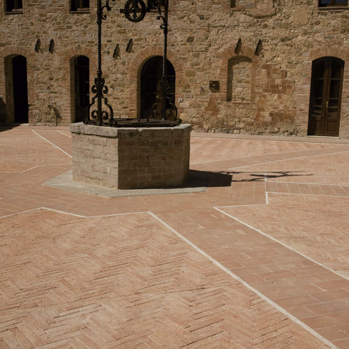 Terrakotta-Plattenbelag - MEDIEVALE  - Manetti Gusmano & figli - Sannini Impruneta - für Außenbereich / für den Innenraum / für Terrasse