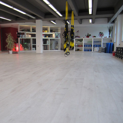 Holz-Laminatboden - ROVERE ALASKA - SKEMA - verklebt / Holzoptik / für Privatgebrauch