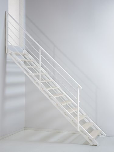 Gerade Treppe - POP - FONTANOT - ALBINI & FONTANOT - Holzstufen / mit Stahlstruktur / modern