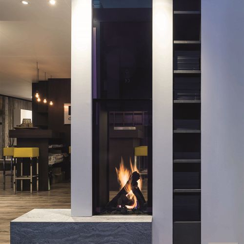 Gaskamin - TRUE VISION 550 DV - M-Design - wandmontiert / Einseitig / geschlossene Feuerstelle