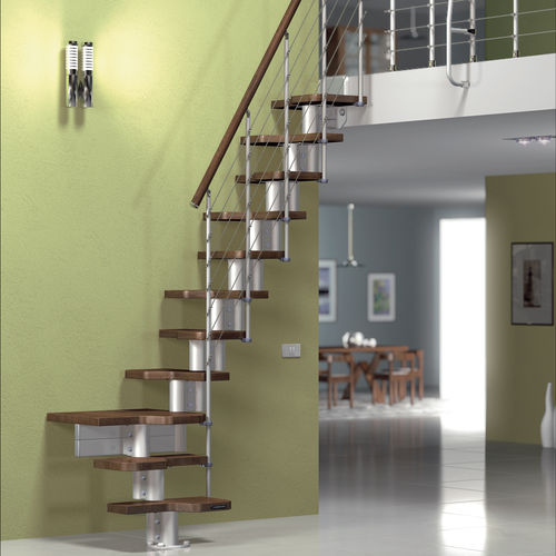Gerade Treppe - DIXI - SK SYSTEME - viertelgewendelt / halbgewendelt / Holzstufen