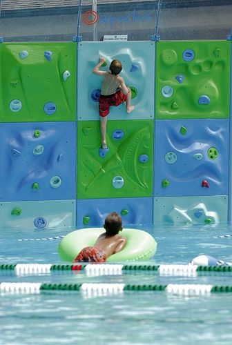 Festinstallierte Kletterwand - AQUACLIMB - pyramide