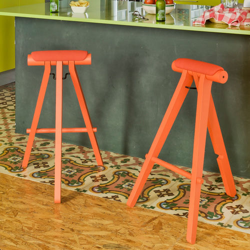 Klassischer Barhocker - PERIGALLO  - SANCAL - Gestell aus Esche / Polster / mit Fußstütze