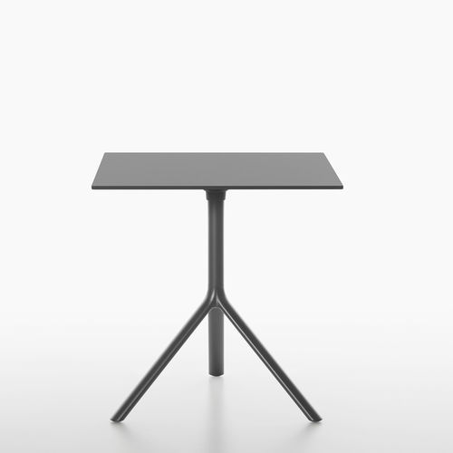 Moderner Bistrotisch - MIURA - PLANK - HPL / MDF / Metall