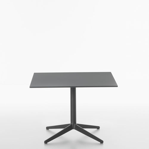 Moderner Bistrotisch - MISTER X - PLANK - HPL / MDF / Gestell aus Gusseisen