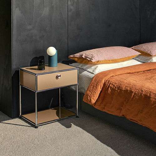 Moderner Nachttisch - USM Haller - USM Modular Furniture - Metall / Gestell aus Metall / rechteckig