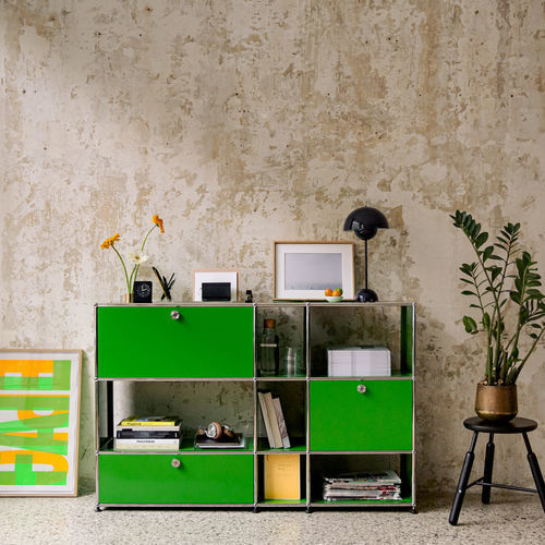 Hohes Sideboard - USM Haller - USM Modular Furniture - modern / Metall / mit Regal