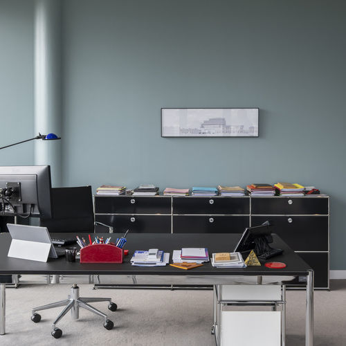 Moderner Tisch - USM Haller - USM Modular Furniture - Linoleum / Gestell aus Metall / rechteckig