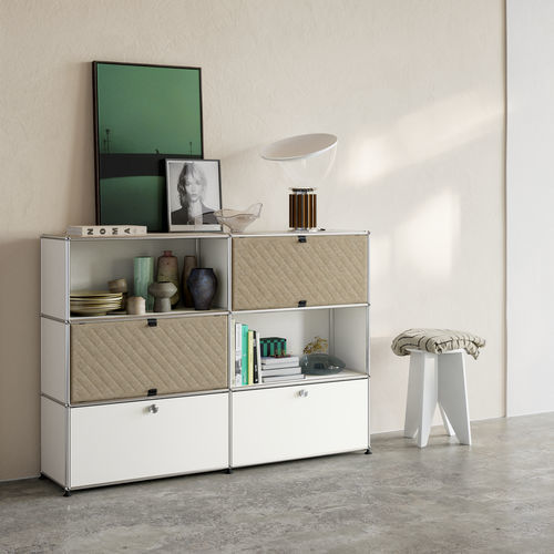 Modernes Sideboard - USM Haller Soft Panel – Taupe - USM Modular Furniture - Synthetikfaser / Recyclingkunststoff / Metall