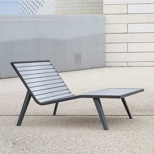 Moderne Sonnenliege - MICHIGAN - AREA - Aluminium / Metall / für städtische Bereiche