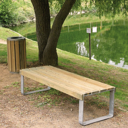 Moderne Bank für den öffentlichen Raum - ATLANTIQUE - AREA - Kiefer / Esche / galvanisiertem Stahl
