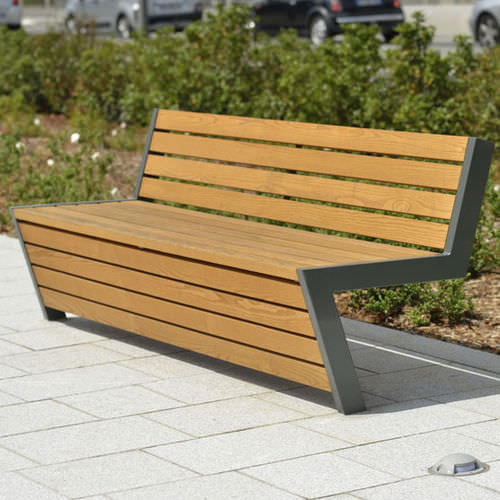 Moderne Bank für den öffentlichen Raum - MONTGENEVRE - AREA - Holz / Metall / mit Rückenlehne