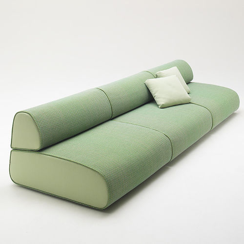 Modernes Sofa - OLA - PAOLA LENTI - für Garten / Stoff / 3 Plätze