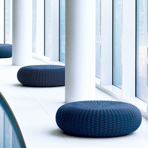 Modernes Sitzkissen - SHELL - PAOLA LENTI - Polyurethan / rund / für Garten