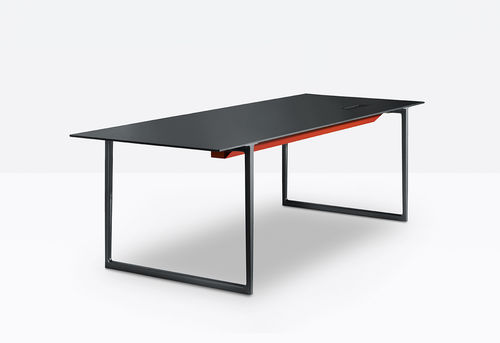 Chefschreibtisch - toa desk - PEDRALI - bodenstehend / modern / Holz