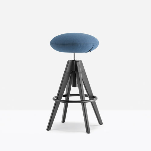 Moderner Bürohocker - arki-stool ARKW6/2 - PEDRALI - Stoff / Gestell aus Eiche / Gestell aus Aluminium
