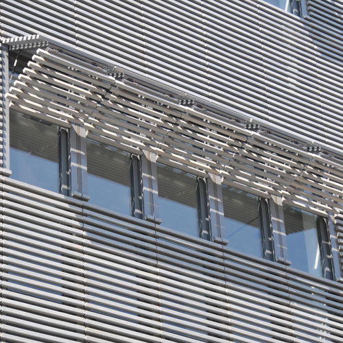 Sonnenschutzlamelle aus recyceltem Material - DUFIX 40T ECO2 - Durmi - Recyclingkunststoff / für Fassaden / horizontal
