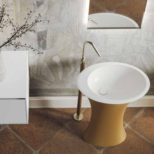 Totem-Waschbecken - SYMPHONY 3 - PLANIT - Corian® / oval / ohne Öffnung