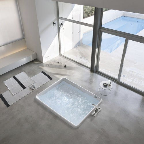 Badewanne für Wohnungen - BOLLA R INFINITY - HAFRO srl - Acryl / modern / Wassermassage