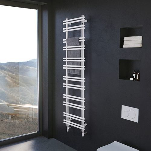Heißwasser-Badheizkörper - HOT POP - DELTACALOR - 501 w...750 w / 0...500 w / modern