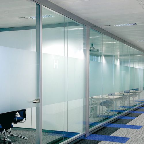 Abnehmbare Trennwand - P700 - Arlex - mit Glasfront / mit Doppelverglasung / für professionellen Einsatz