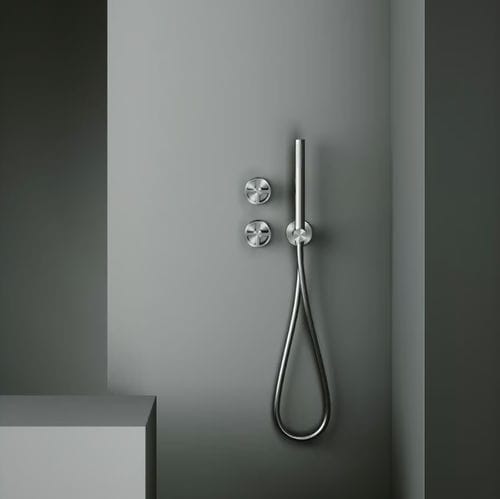 Wandmontiertes Duschsystem - VALVOLA02 20 68 - QuadroDesign - modern / mit Handbrause