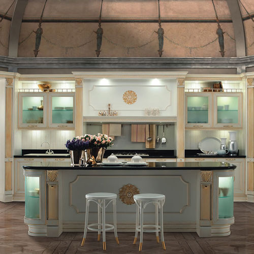 Klassische Küche - FIRENZE - Torchetti Cucine - Holz / Kochinsel / mit Griffen