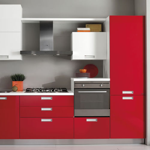 Moderne Küche - KATE - Torchetti Cucine - Laminat / mit integriertem Griff / lackiert