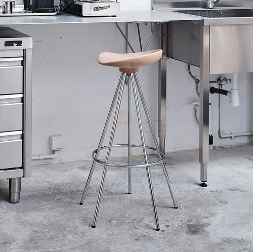Moderner Barhocker - JAMAICA - BD Barcelona Design - Buche / Aluminiumguss / Gestell aus verchromtem Stahl