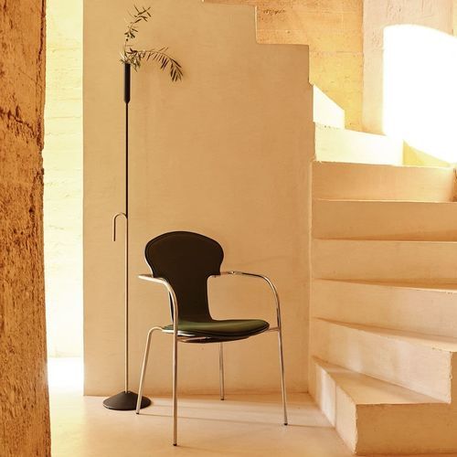 Vase / minimalistisches Design - BATON - BD Barcelona Design - pulverbeschichteter Stahl / bodenstehend / von Ronan Bouroullec